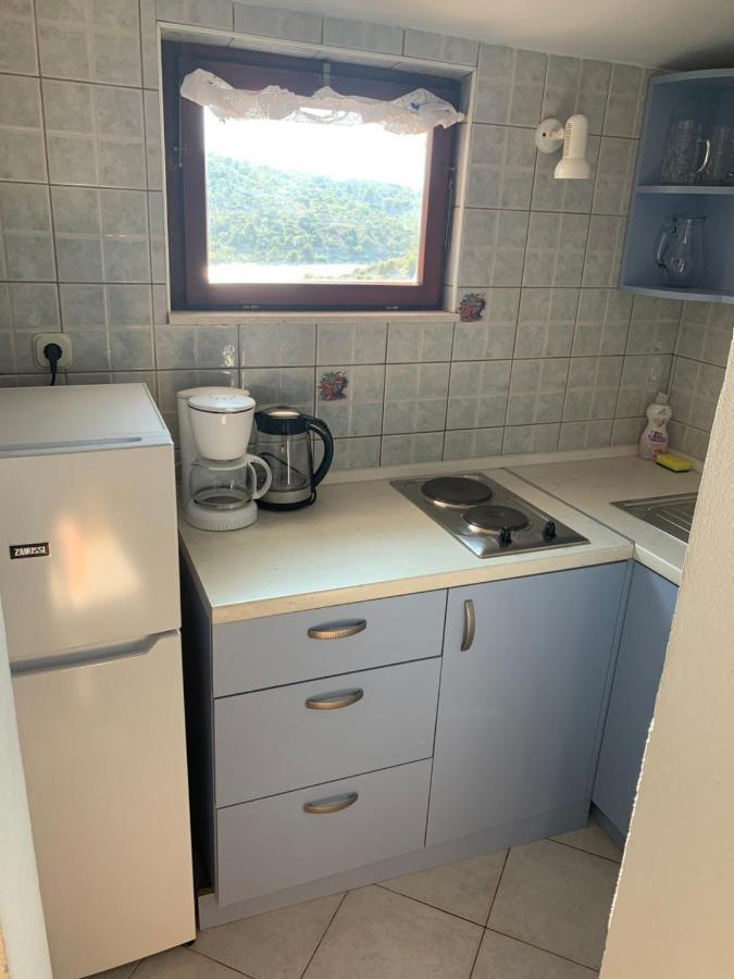 One Bedroom Apartment With Terrace And Seaview - B Sevid Exterior foto
